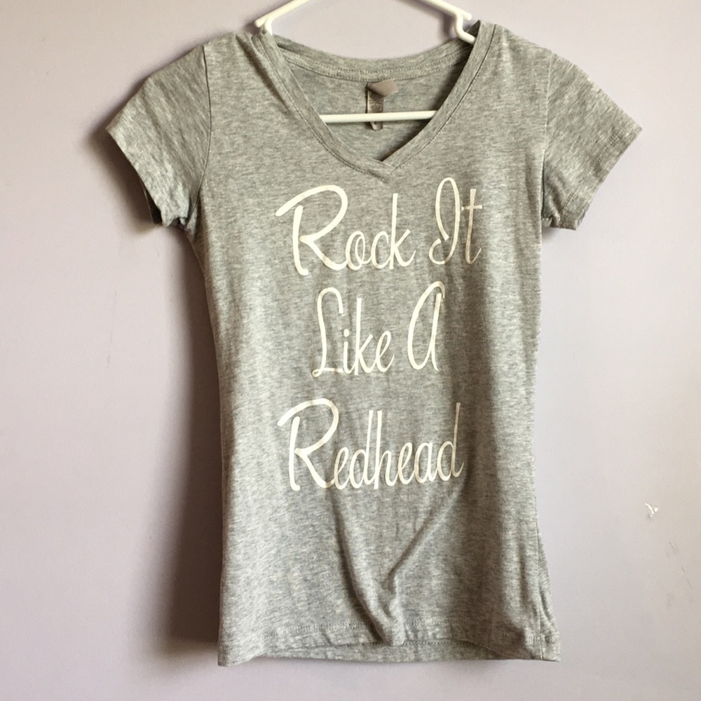 3/$15🌷Redhead T-shirt